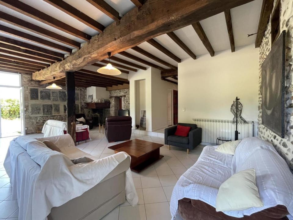 Chez cazalets House in French Basque Country