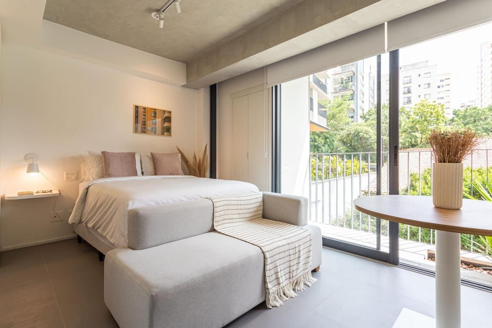 Bed, View (from property/room), Photo of the whole room, Bedroom