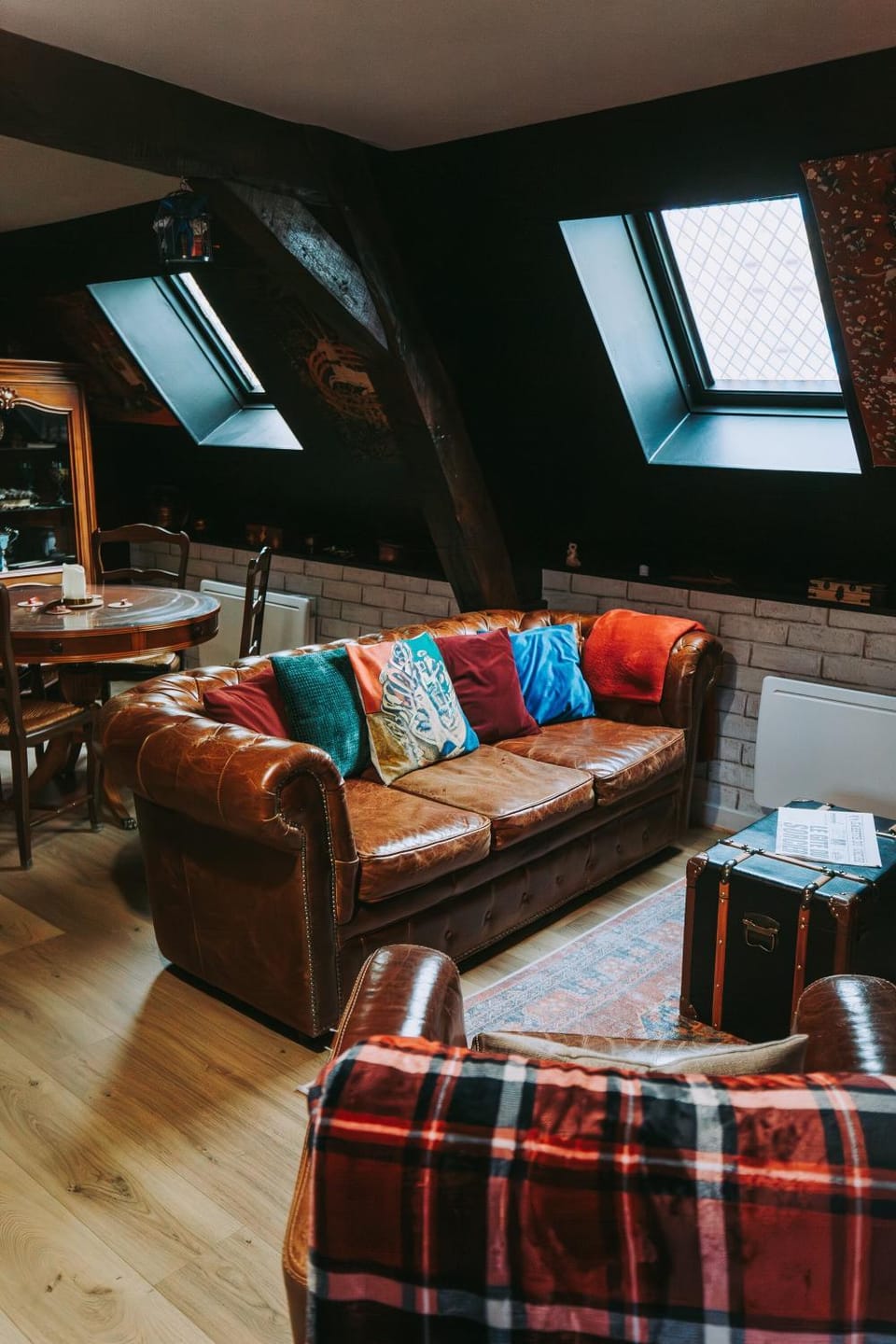 Communal lounge/ TV room, Living room, Seating area