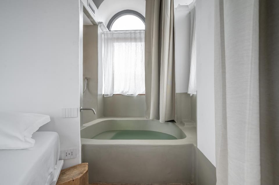 Swimming pool, Public Bath, Bath