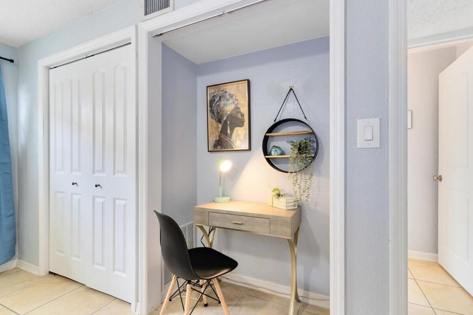 Ocean 8 - Seashell Apartment in Indian Harbour Beach