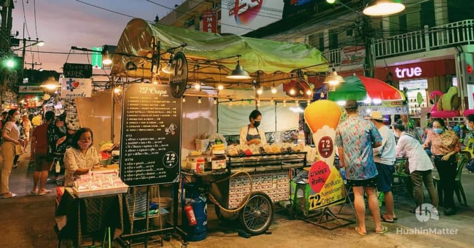 People, Food and drinks, Food, City view, Location