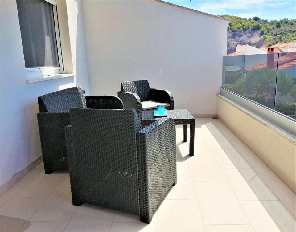 Balcony/Terrace, Seating area