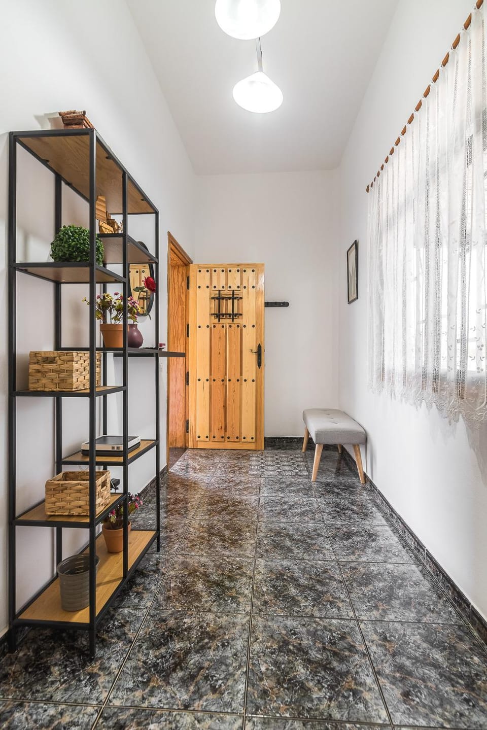 Lobby or reception, locker