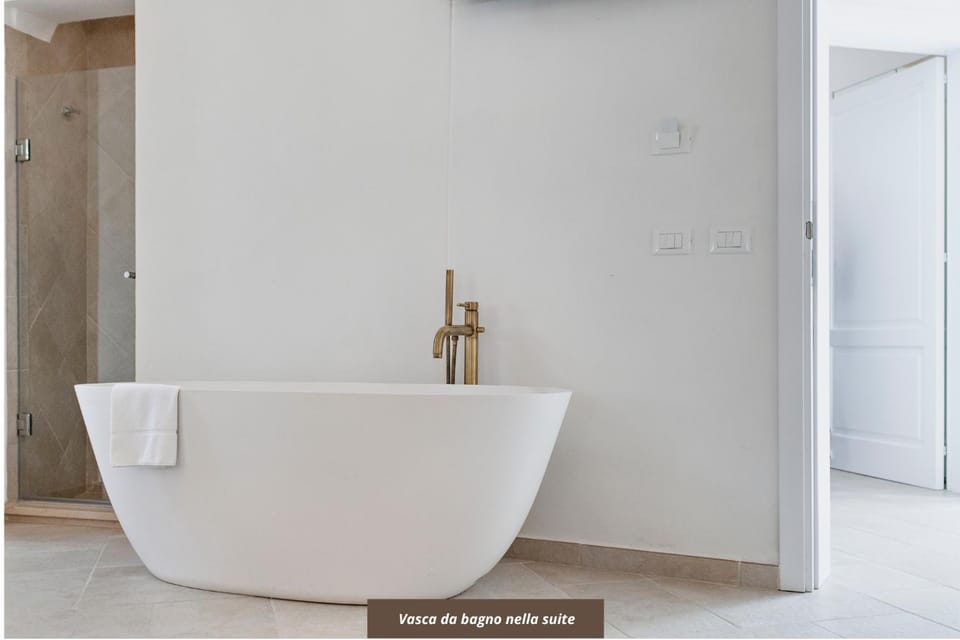 Bathroom, Bath