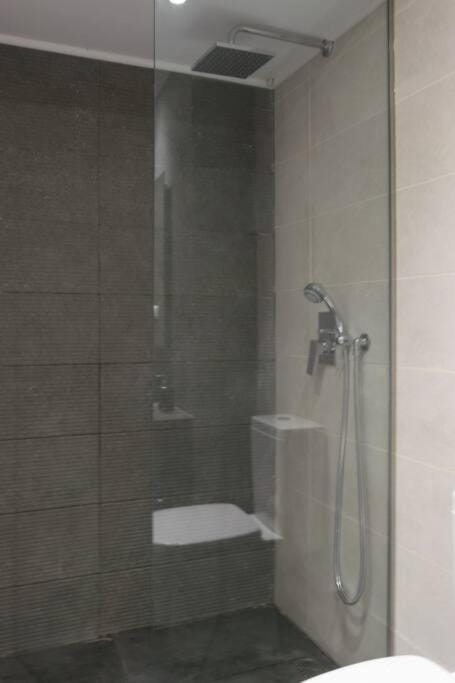 Academy Elegant Apartment #202 Apartment in Athens