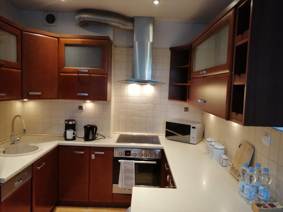 Coffee/tea facilities, Kitchen or kitchenette, dishwasher, oven, pet friendly, stove, kitchen