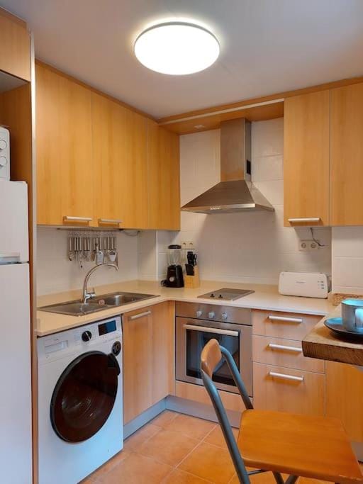 Kitchen or kitchenette, minibar, pet friendly, stove, toaster