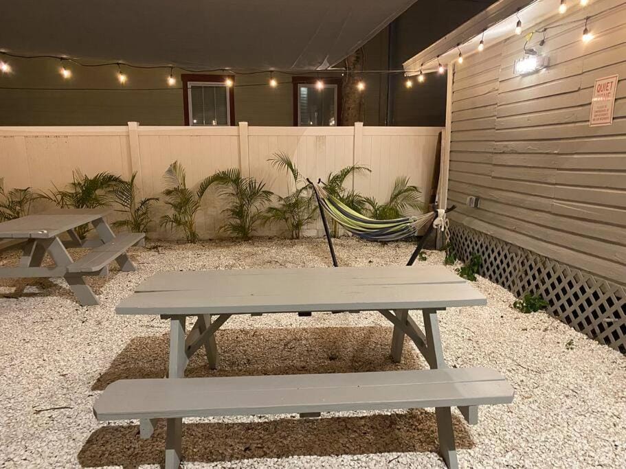 Patio, Dining area