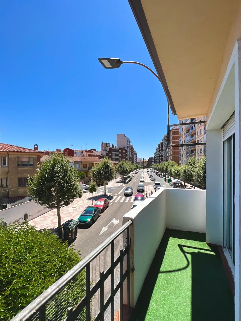 Property building, Facade/entrance, Day, Neighbourhood, View (from property/room), Balcony/Terrace, Street view, Location