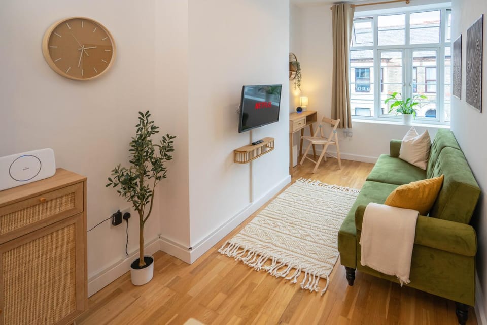 TV and multimedia, Living room