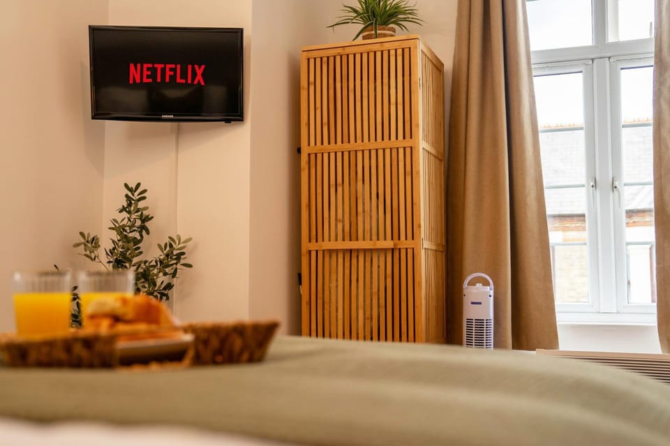 TV and multimedia, Bedroom