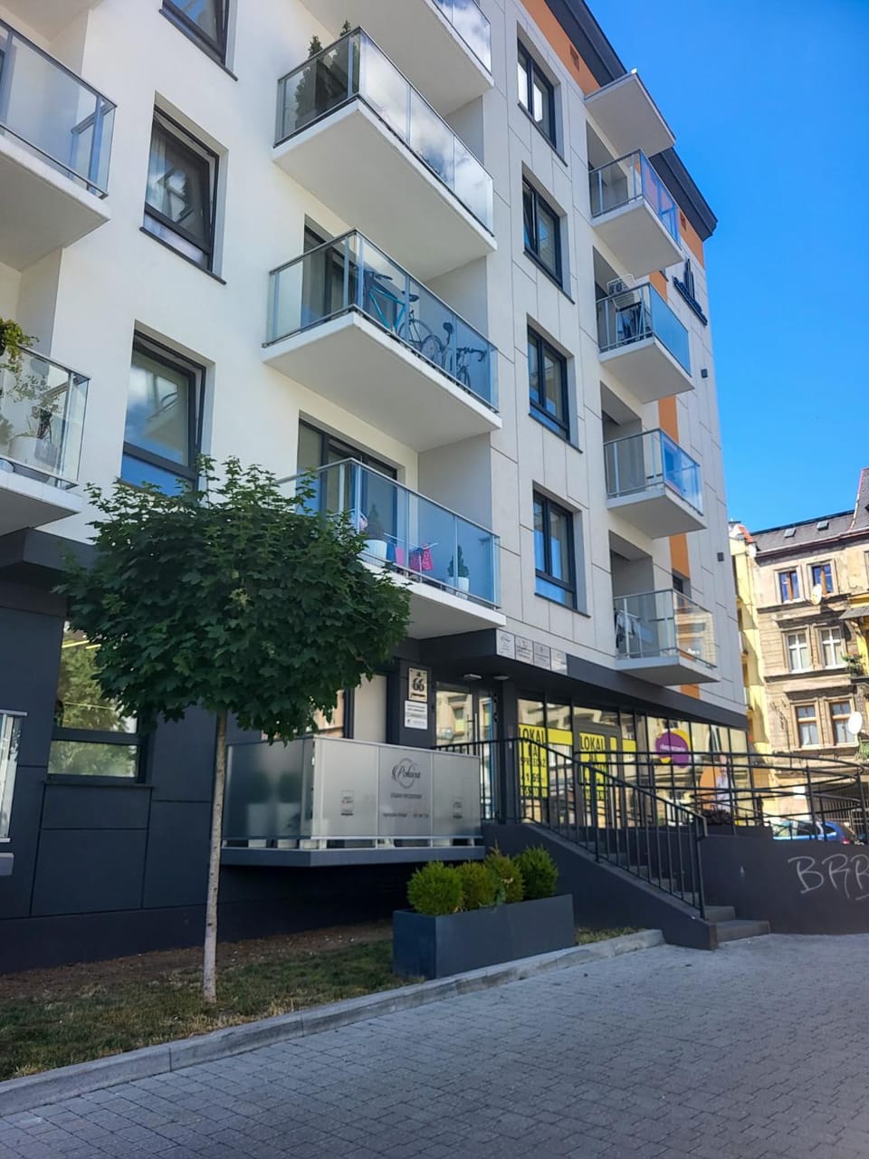 Property building, Neighbourhood, Street view