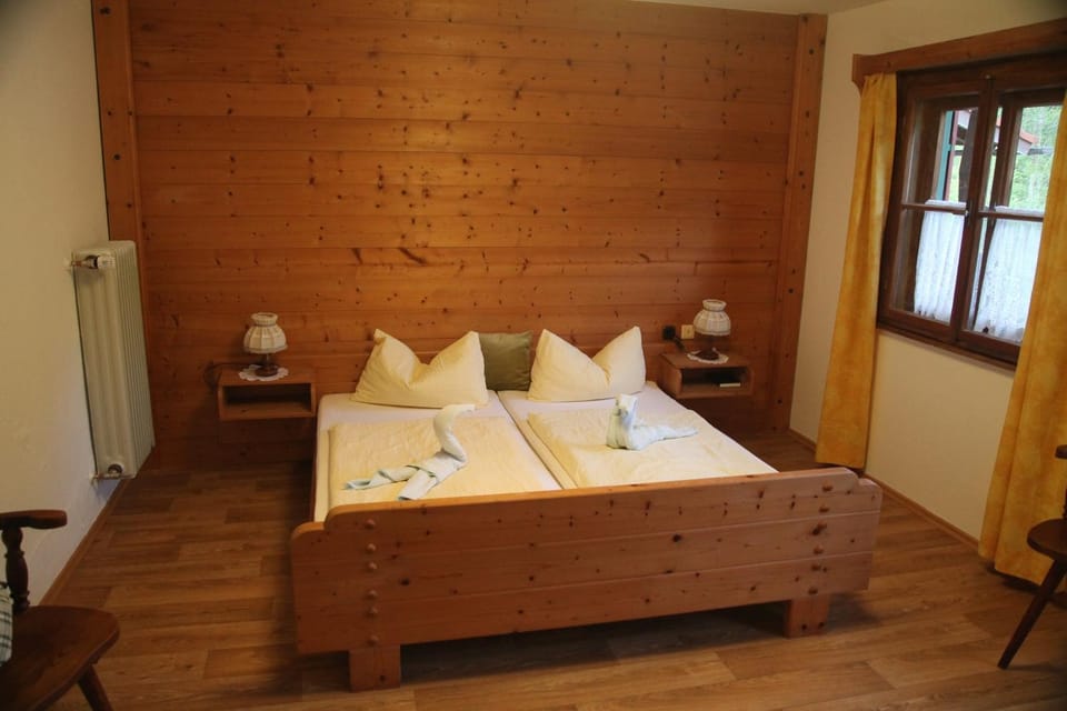 Day, Photo of the whole room, Bedroom