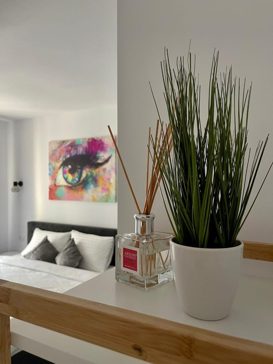 Bed, Decorative detail, Bedroom