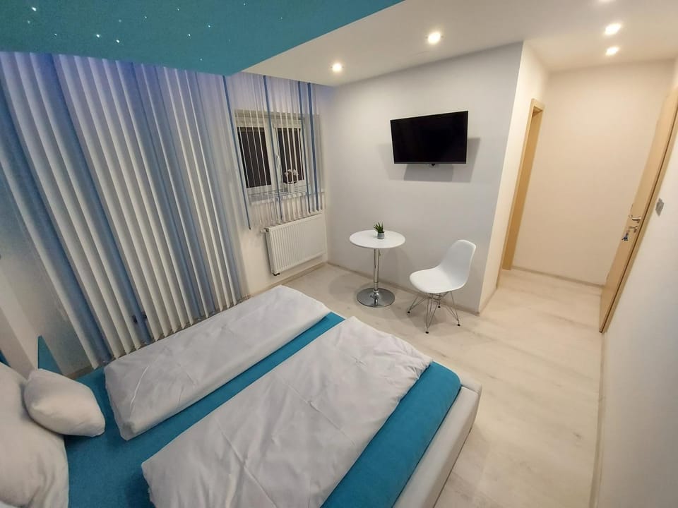 TV and multimedia, Bedroom