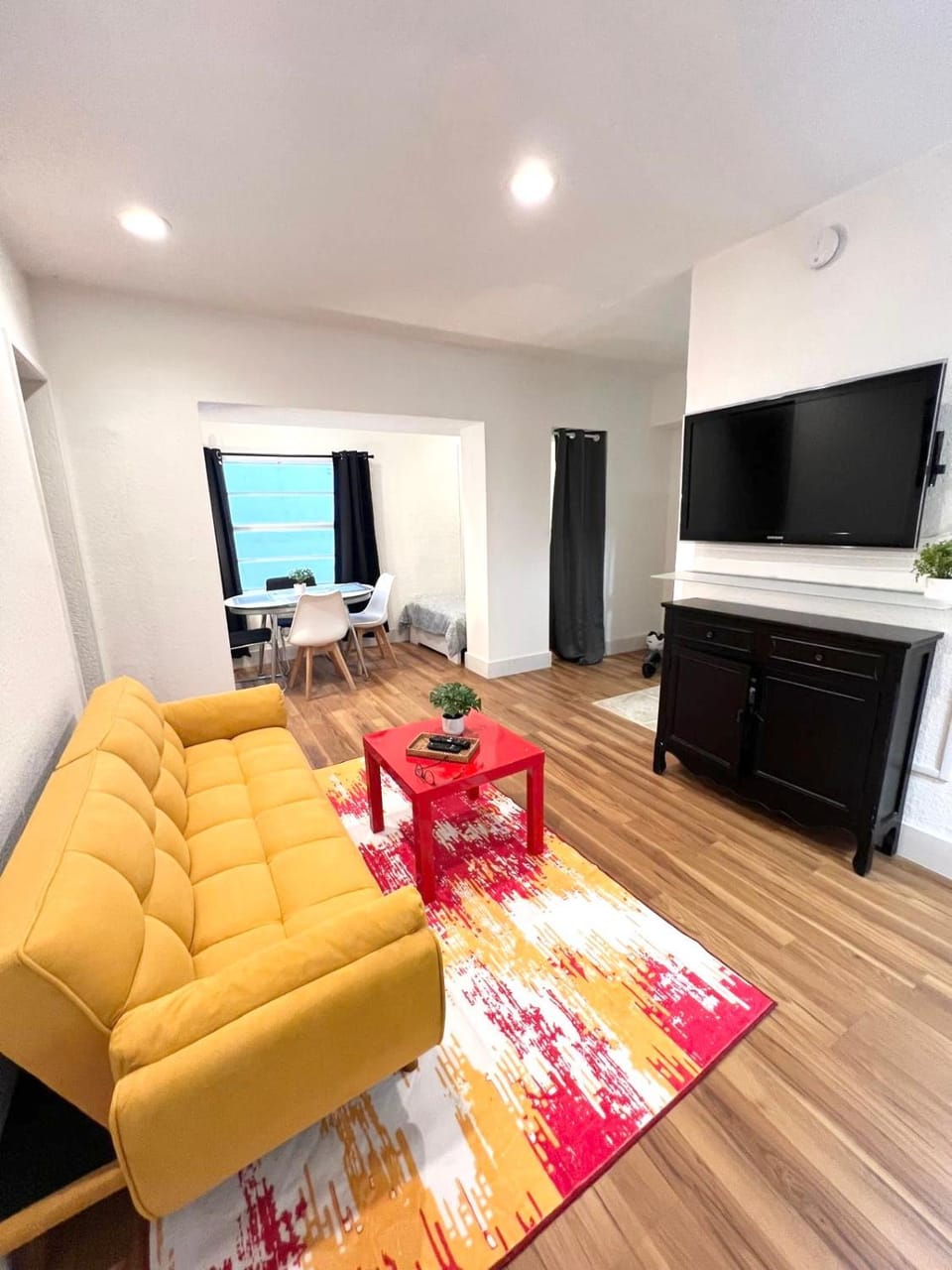 TV and multimedia, Living room