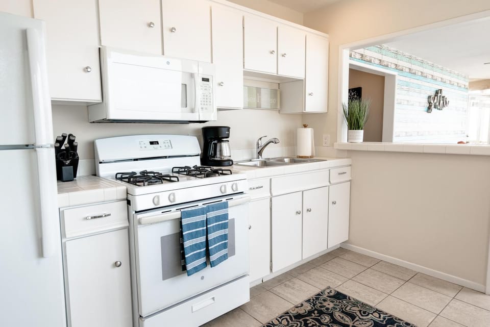 CB-2445B - Carlsbad Casa De Los Sueños | Unit B House in Carlsbad