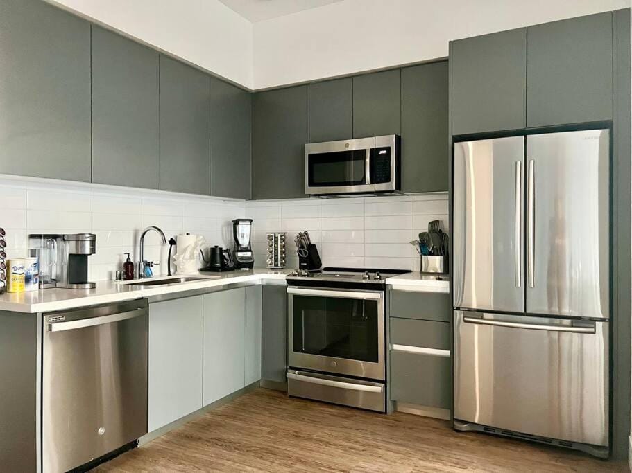 Coffee/tea facilities, Kitchen or kitchenette, dishwasher, minibar, pet friendly, stove, toaster