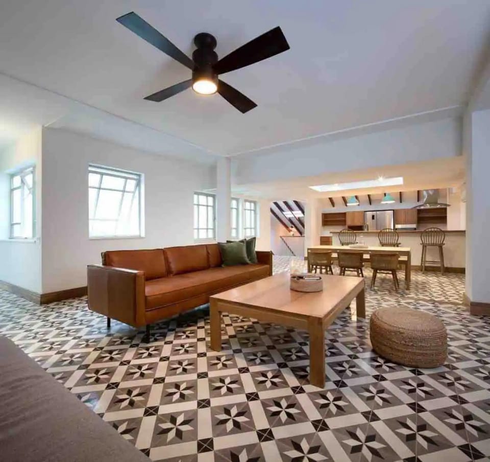 Communal lounge/ TV room, Living room