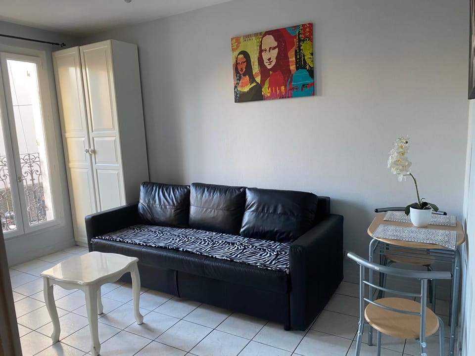 Studio charmant centre d Aubervilliers Apartment in Aubervilliers
