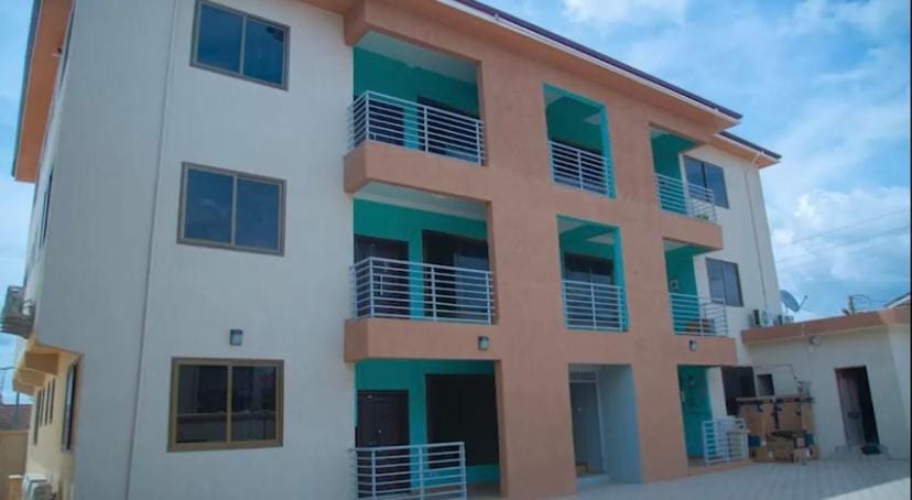 Extended stay suite, Tema. Apartment in Greater Accra Region, Ghana