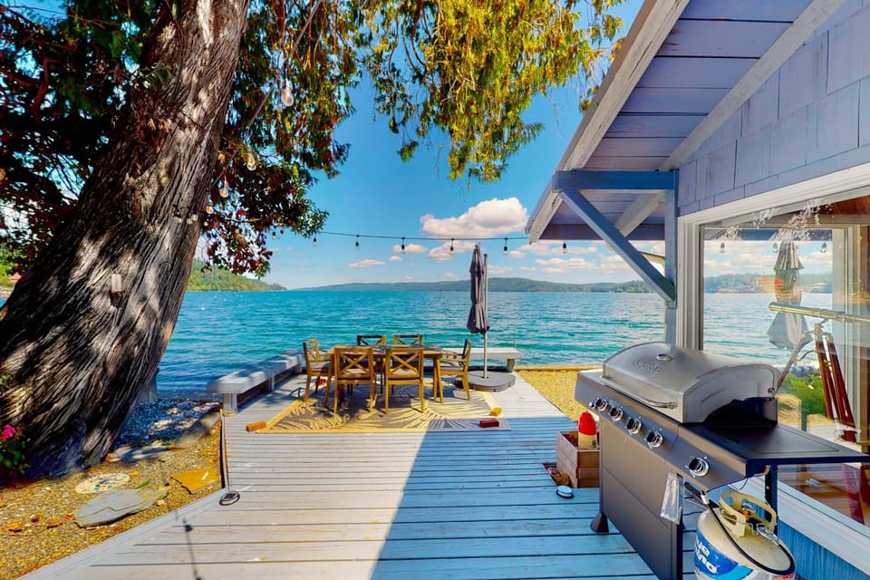 Euphoria on the Fjord House in Hoodsport