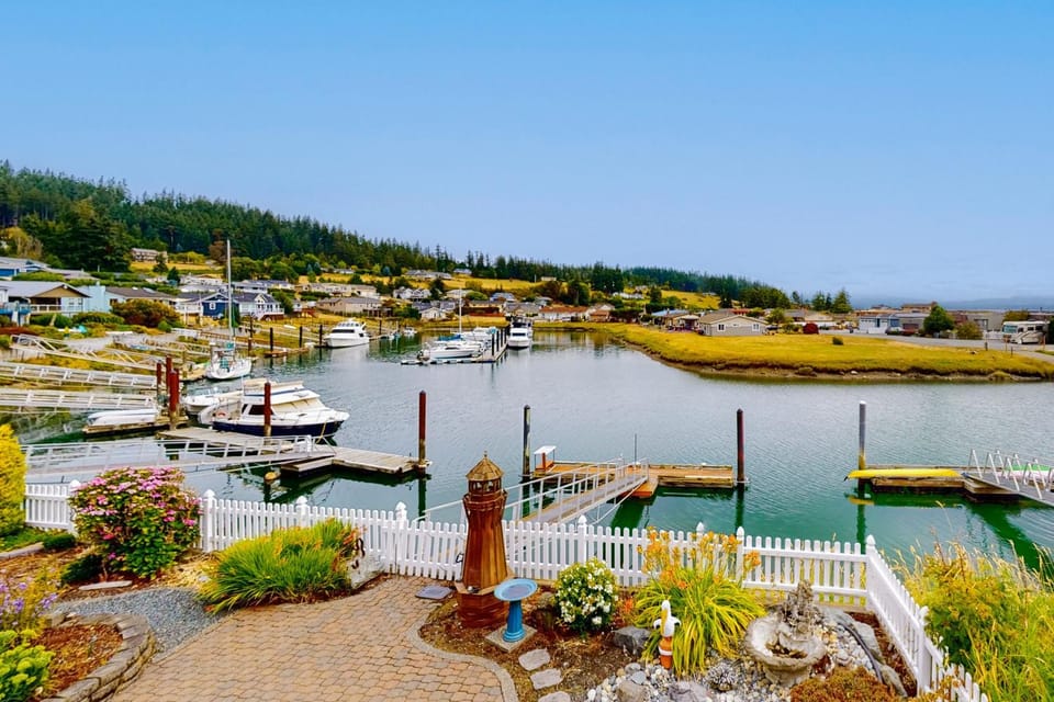 Prime Cove Quarters House in Whidbey Island