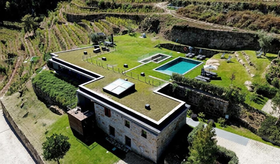 Property building, Bird's eye view