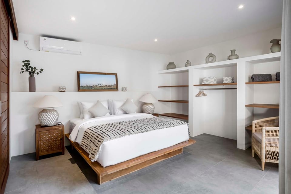 Bed, Bedroom, air conditioner