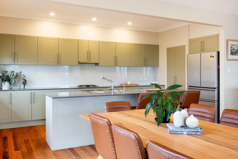 Wallace Waves House in Mollymook