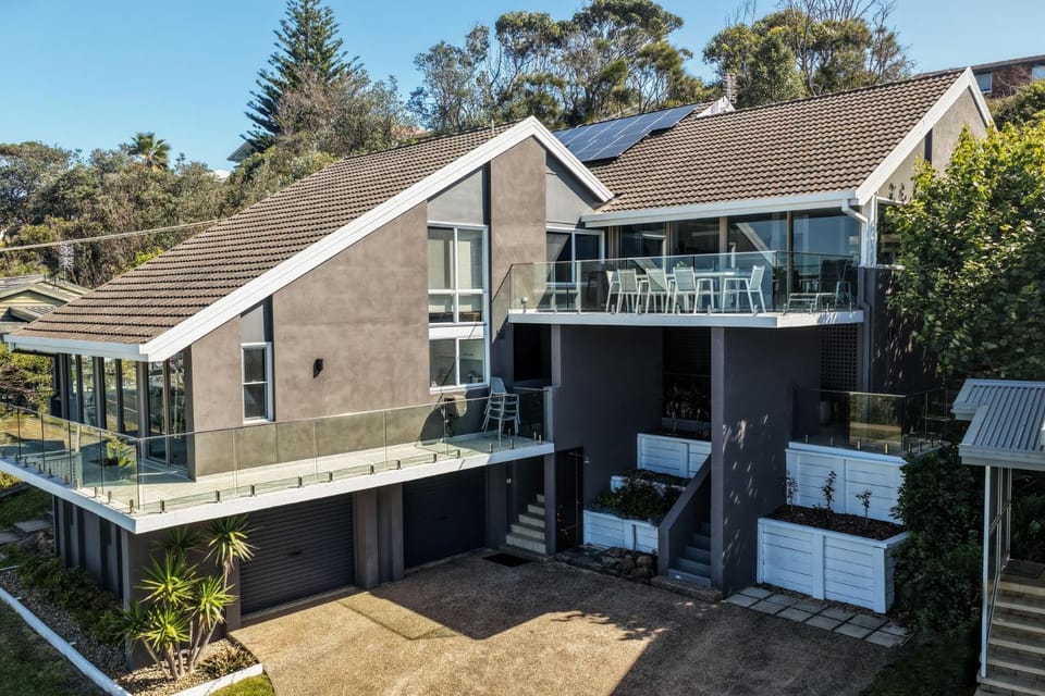 Surfers Reef Escape Mollymook House in New South Wales