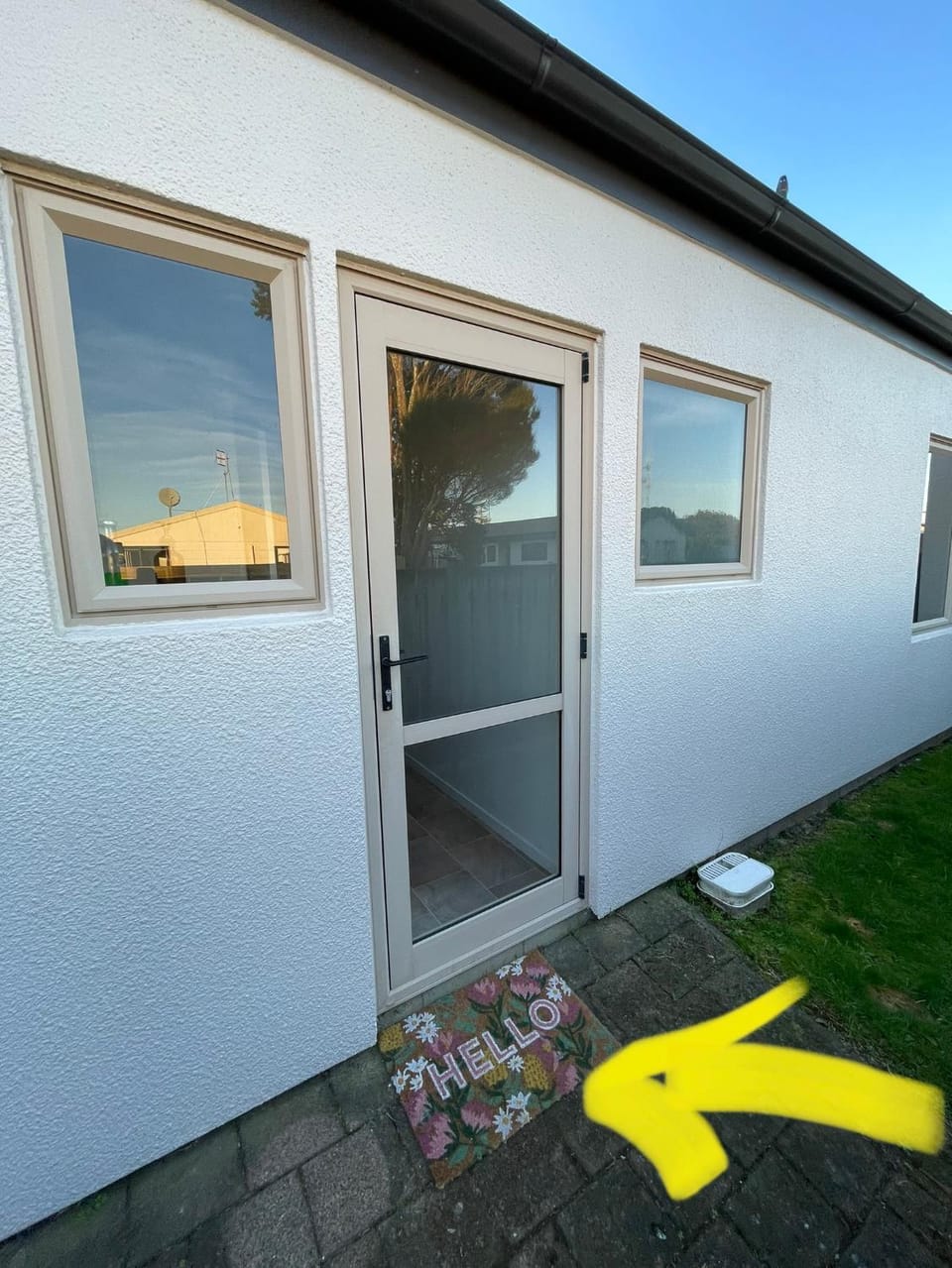 Papamoa Two Rooms & Kitchenette - Dogs welcome Apartment in Bay Of Plenty