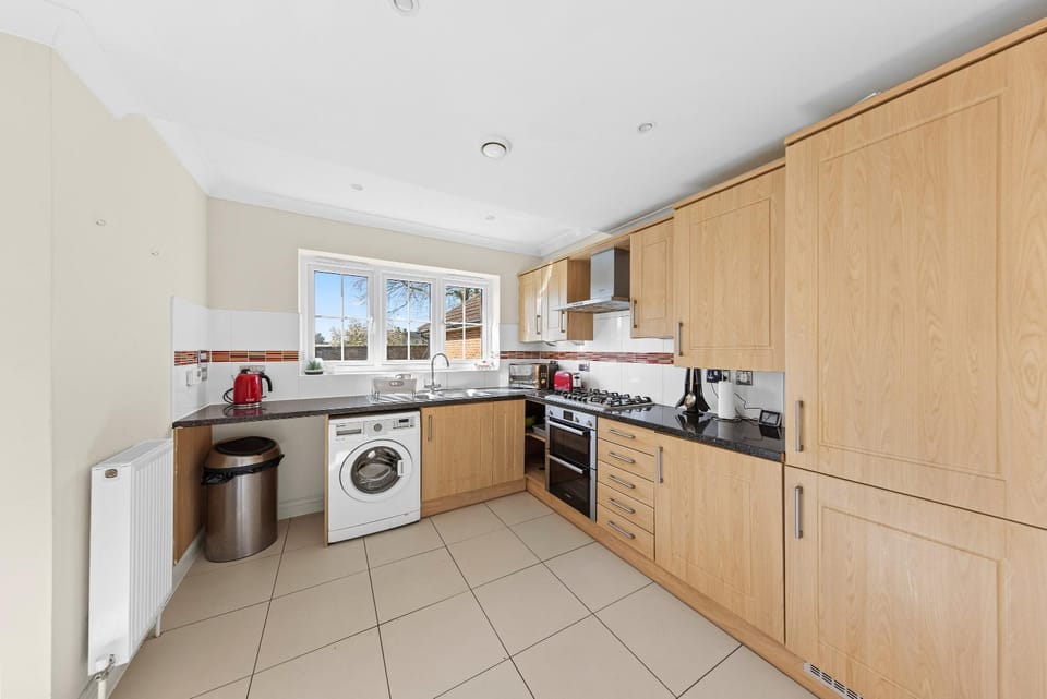 Astor house Maidstone City centre Villa in Maidstone