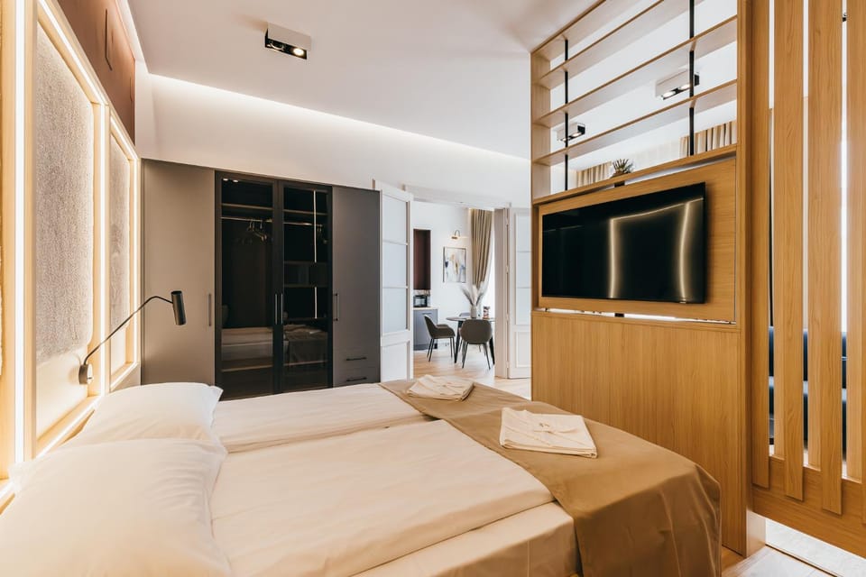 Bed, Bedroom, wardrobe