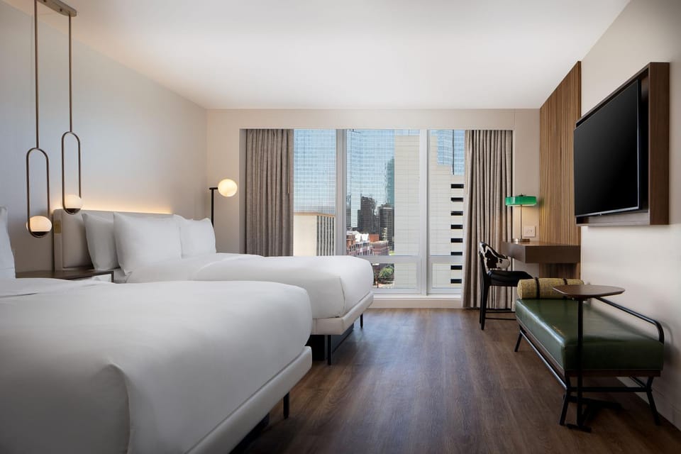 Guests, City view