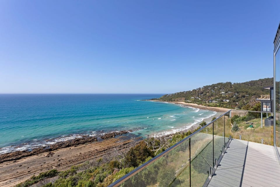 Nearby landmark, Day, Natural landscape, Beach, Sea view