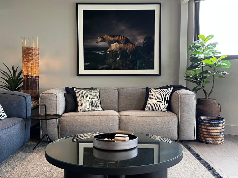 Living room, Seating area