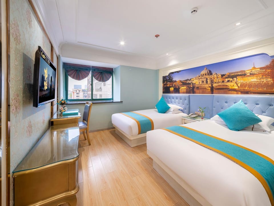 Communal lounge/ TV room, Bed, TV and multimedia, Photo of the whole room