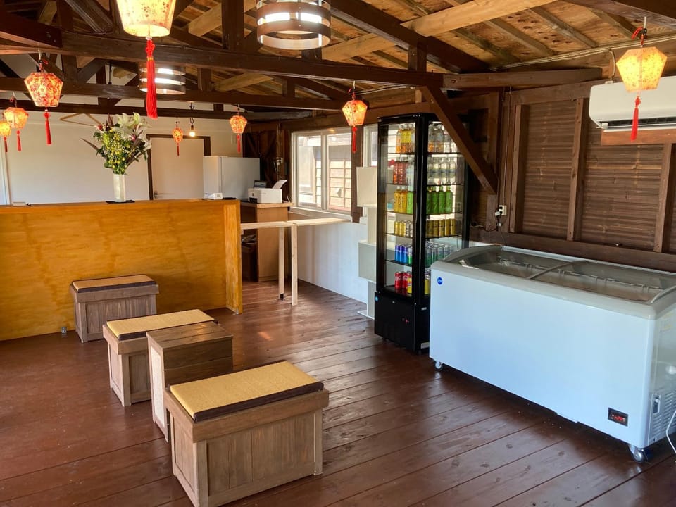 Lounge or bar