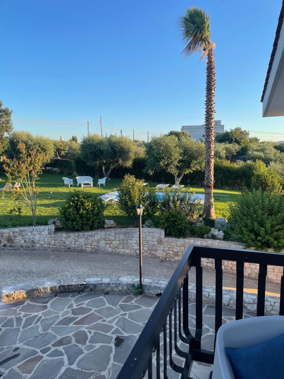 Property building, Patio, Facade/entrance, Day, Natural landscape, Activities, Garden, Solarium, View (from property/room), Balcony/Terrace, Other, Decorative detail, Garden view, Landmark view, Pool view, Swimming pool, Entertainment, Parking, sunbed
