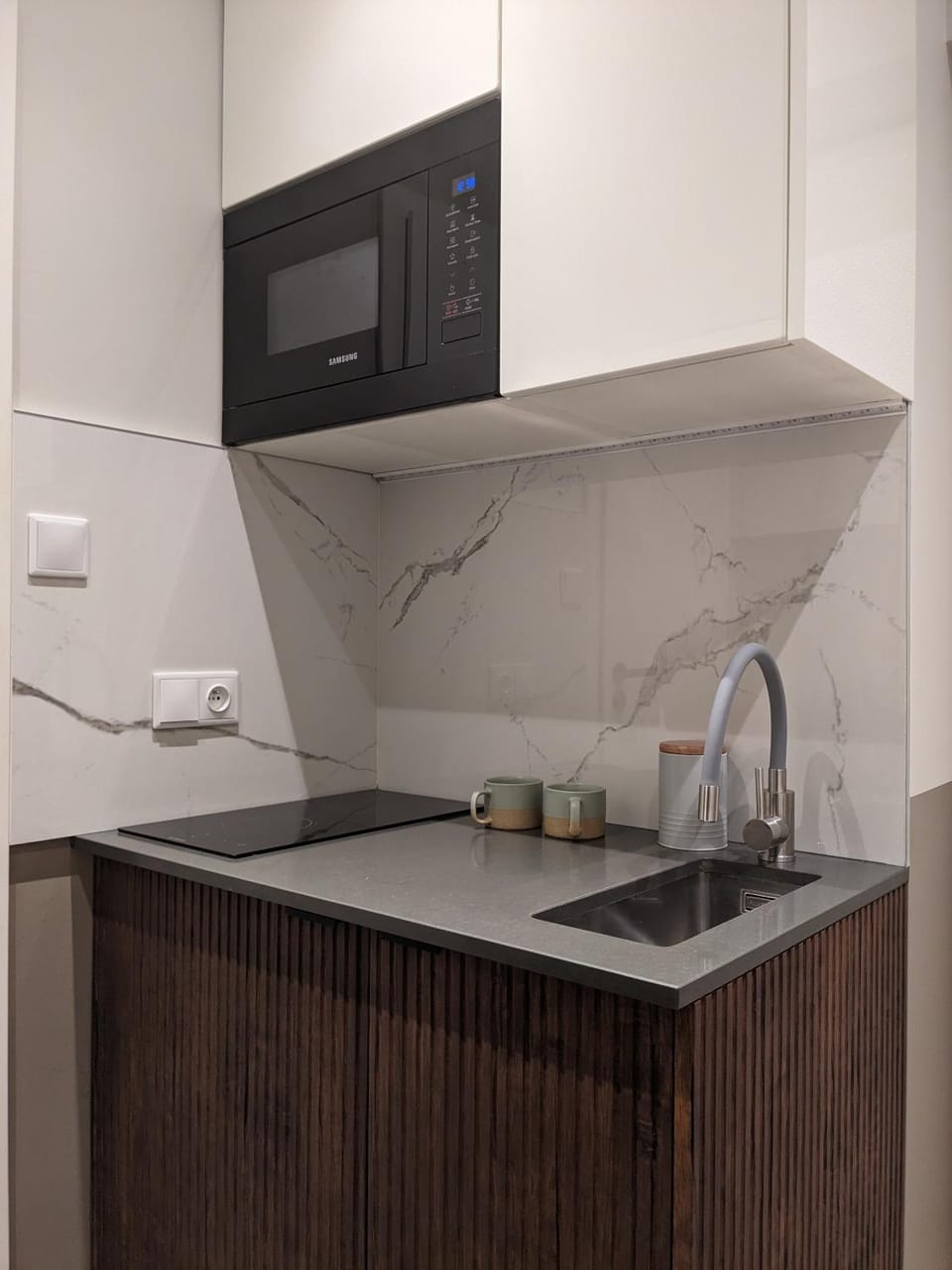 Kitchen or kitchenette, stove