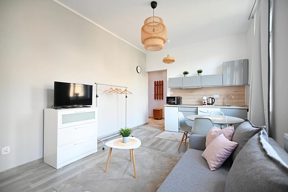 TV and multimedia, Kitchen or kitchenette