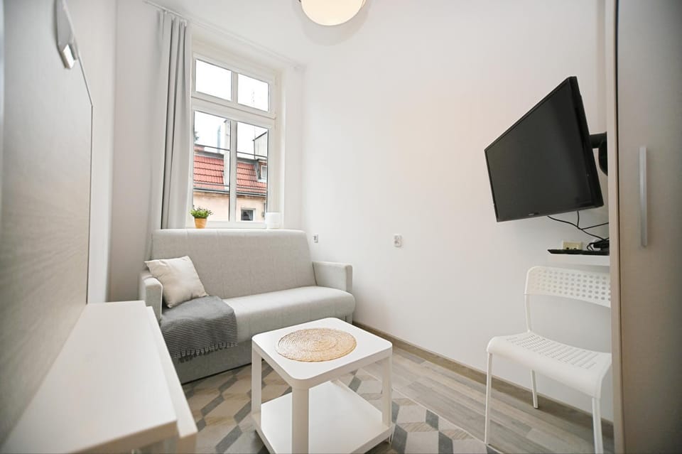 TV and multimedia, Seating area