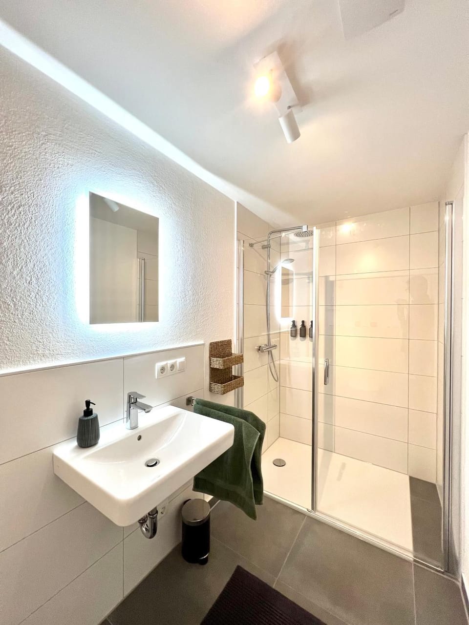 Shower, Bathroom