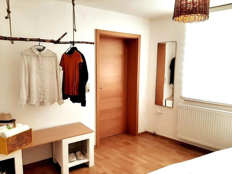 Photo of the whole room, Bedroom, wardrobe