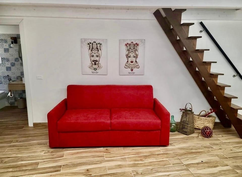 Appartamento Nonno Pit, Marettimo Apartment in Italy