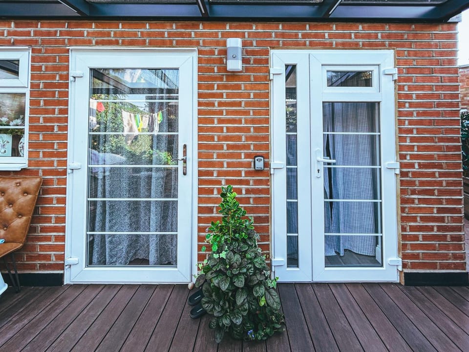 Cozy+elegant Studio@ West London Apartment in London Borough of Ealing