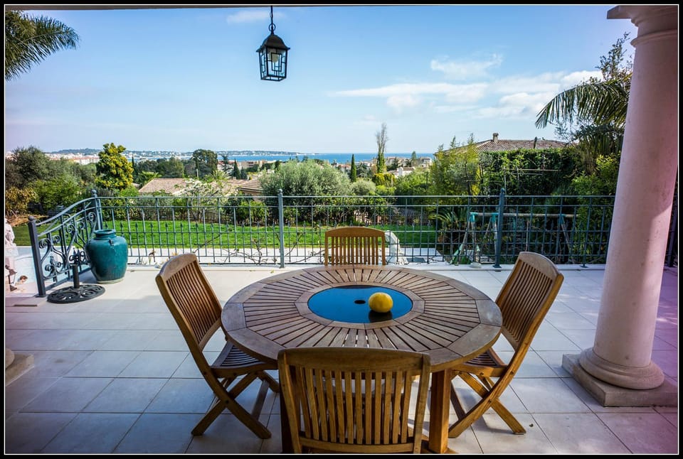 Balcony/Terrace, Balcony/Terrace, Dining area, Garden view, Garden view