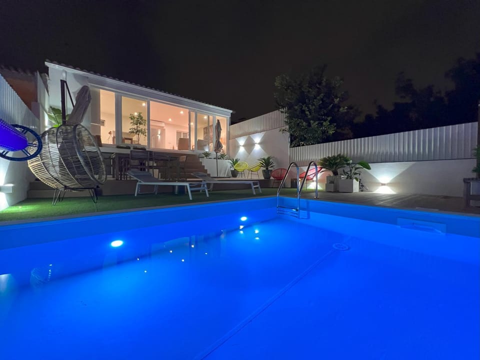 Night, Pool view, Swimming pool, Swimming pool